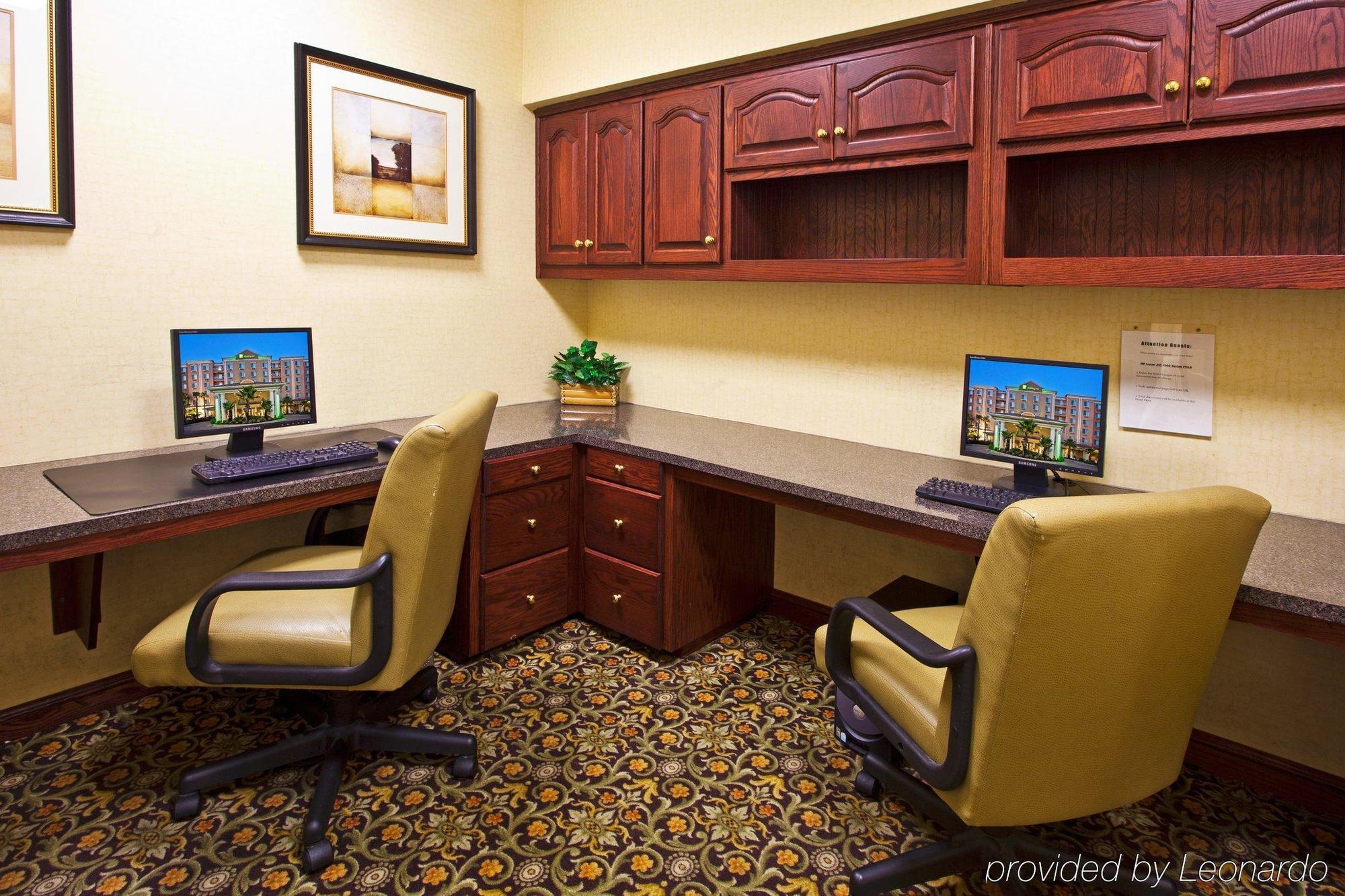 Holiday Inn Hotel & Suites Lake City By Ihg Екстер'єр фото